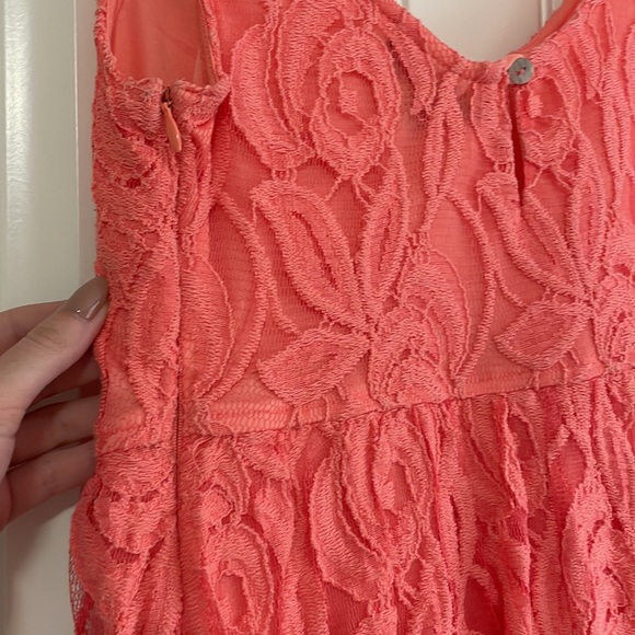 Salmon Pink Floral Lace Dress - Picture 3 of 3